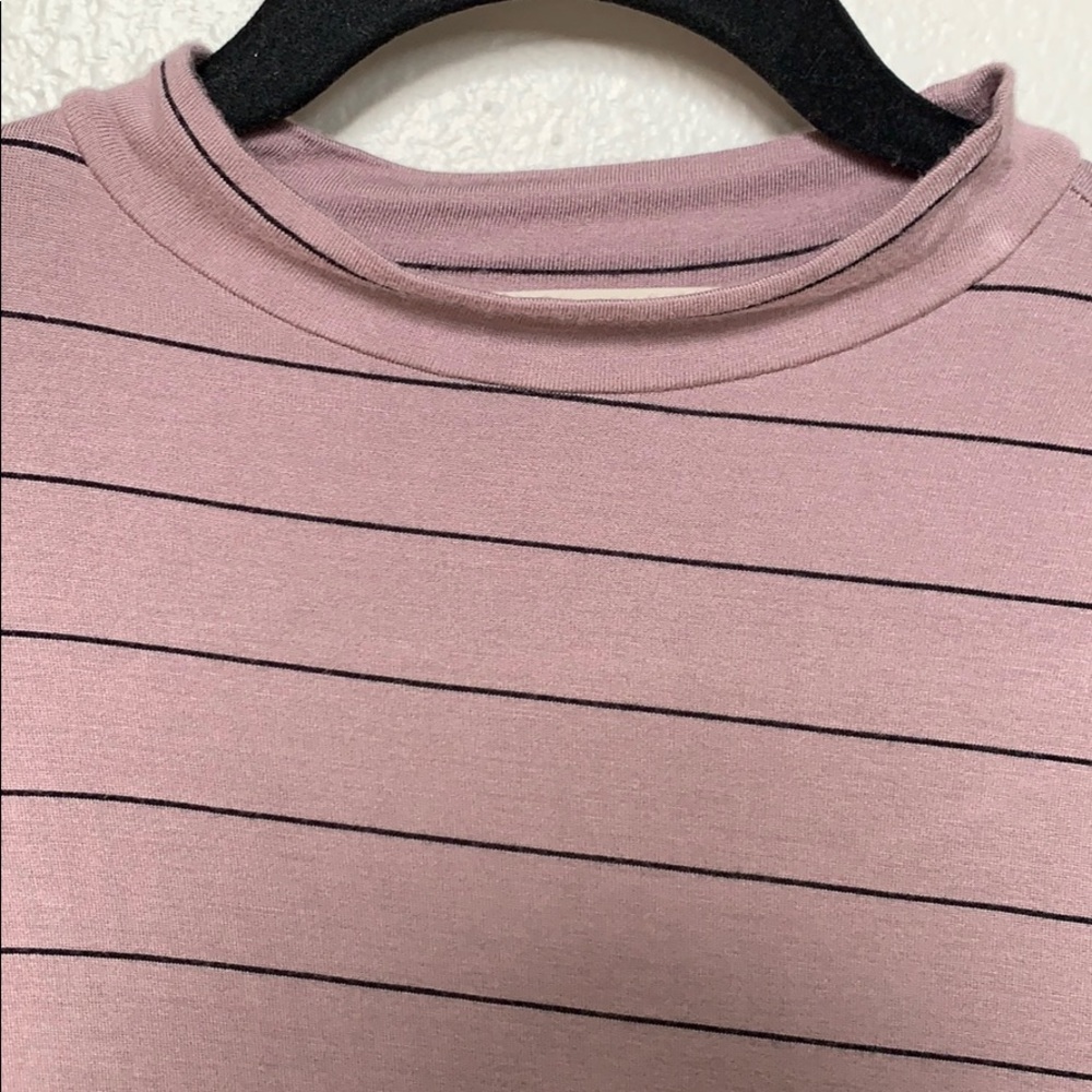 Cropped T-Shirt - Picture 4 of 4